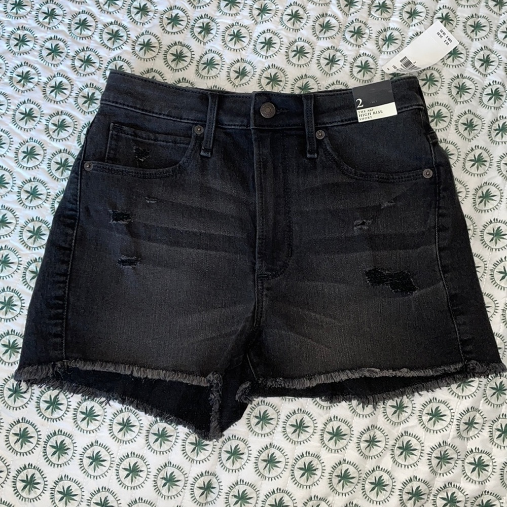 NWT Abercrombie & Fitch denim black shorts size 2